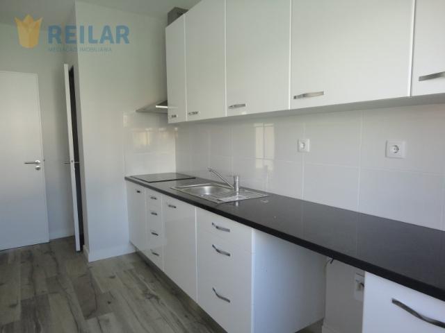 Apartamento alugar em Santa Iria De Azoia, Alto das Eiras