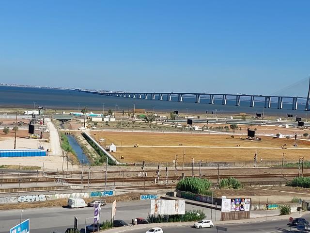 Apartamento alugar em Portela da Azóia, Santiago Dos Velhos