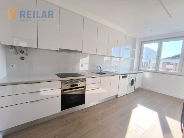 Apartamento alugar em Portela da Azóia, Santiago Dos Velhos