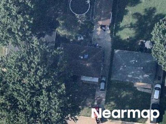 House for sale in Saint John, Missouri