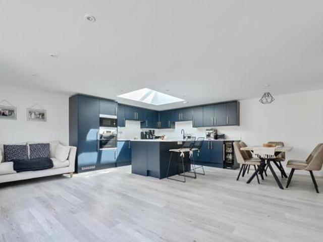House for sale in Oad Street, Kent