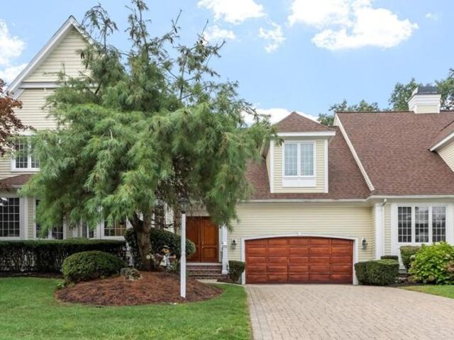 Condo for sale in Andover, Essex County