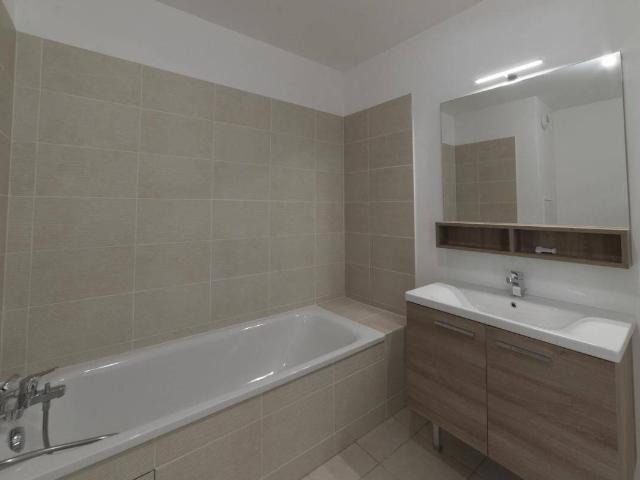 Appartement location à Zone industrielle Les Vignes, Bobigny