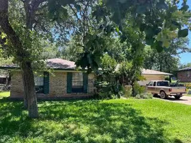 House for sale in Granbury House for sale in Granbury