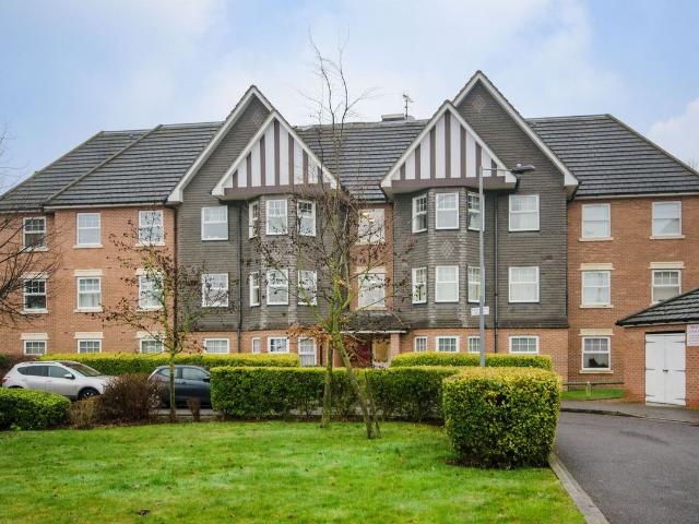 Apartment for rent in London Borough of Ealing, Greater London