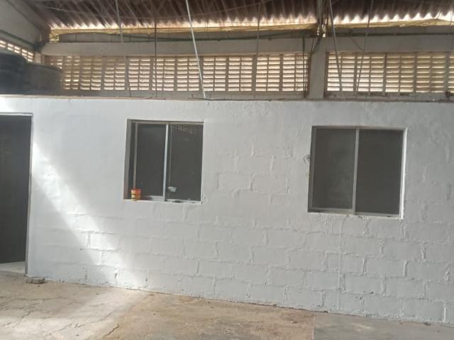 Bodega En Arriendo En Ibague En Urb. La Victoria A209181