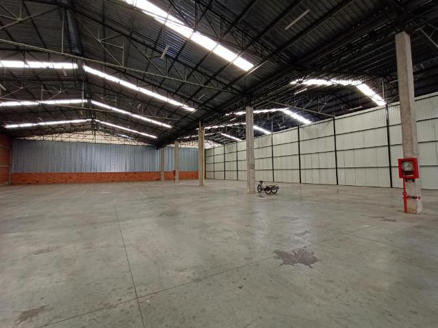 Bodega En Arriendo En Madrid En El Riachuelo A246558