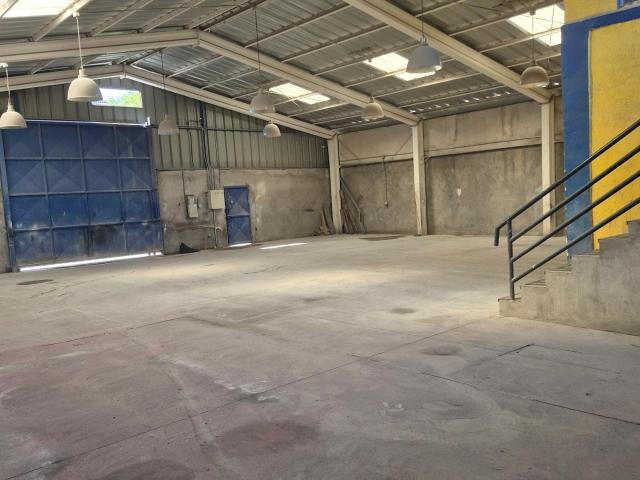 Bodega en Independencia