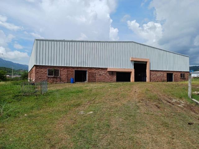 Nave Industrial en venta en Acapulco De Juárez, Guerrero