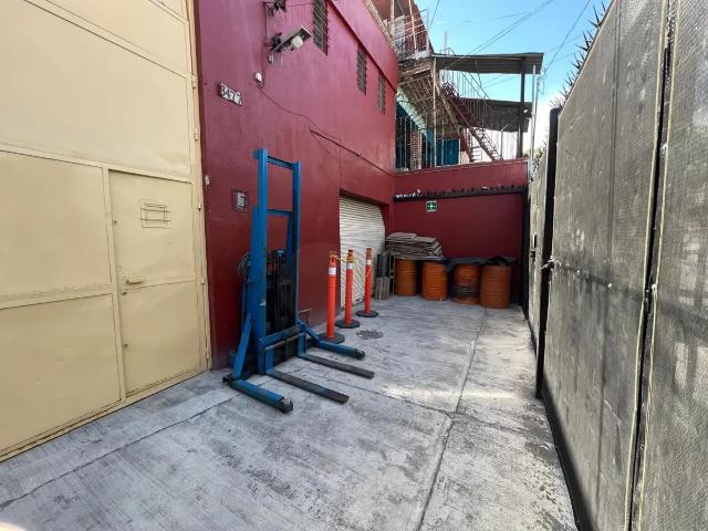Nave Industrial en venta en Guadalajara, Jalisco
