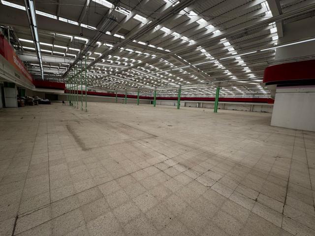 Nave Industrial en venta en Ensenada, Baja California