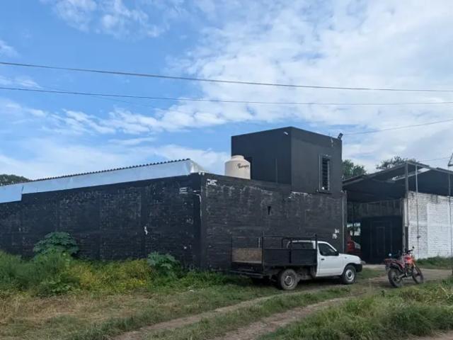 Nave Industrial en venta en Colima