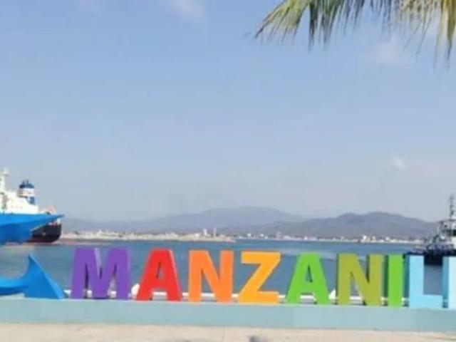 Nave Industrial en venta en Manzanillo, Colima