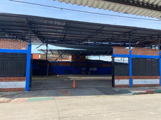 Local en venta en Oriental, Puerto Santander