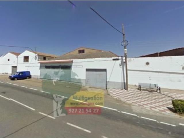 Local Comercial en venta en Alcuéscar, Extremadura
