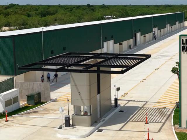 Nave Industrial en venta en Kanasín, Yucatán