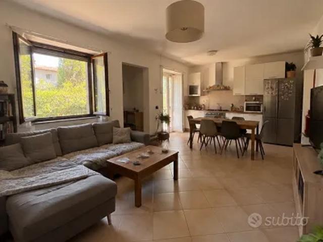 Villa Indipendente in affitto a Bodio, Bodio Lomnago
