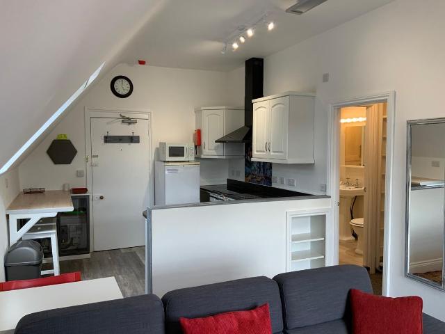 Apartment for rent in West Cliff, Bournemouth