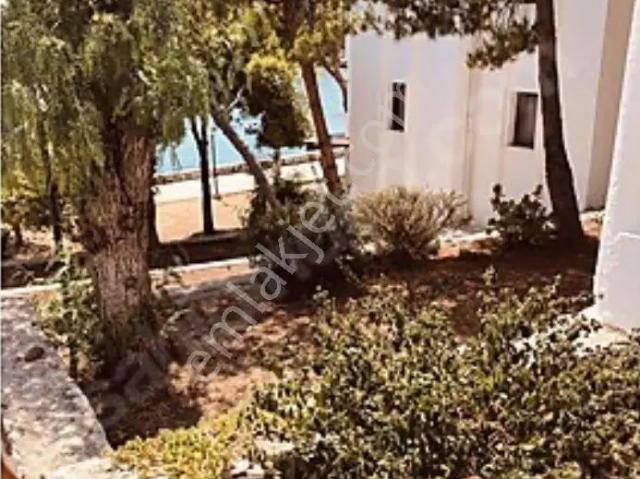 Akyarlar Mahallesi, Bodrum içerisinde satılık Devremülk