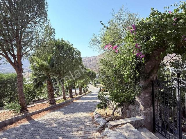 Bodrum, Muğla içerisinde kiralık Villa