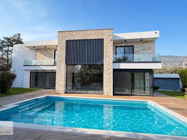 Bodrum, Muğla içerisinde satılık Villa