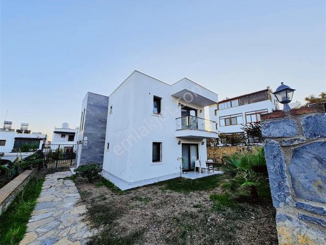Cumhuriyet, Bodrum içerisinde kiralık mülk