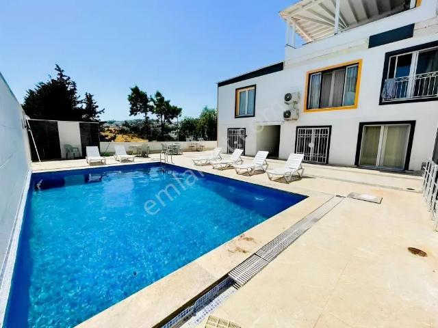 Cevat Şakir, Bodrum içerisinde satılık mülk