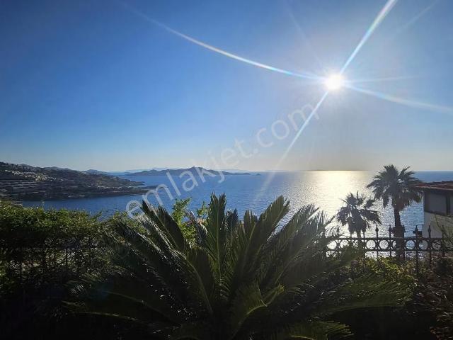 Bodrum, Muğla içerisinde kiralık Villa