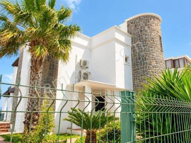 Bodrum, Muğla içerisinde satılık Villa