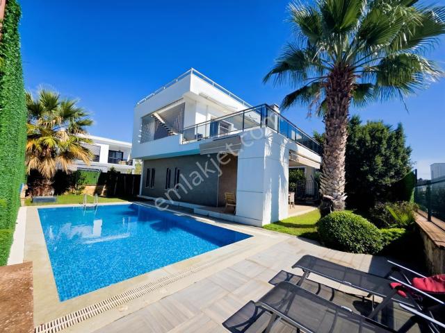 Konacık, Bodrum içerisinde kiralık Villa