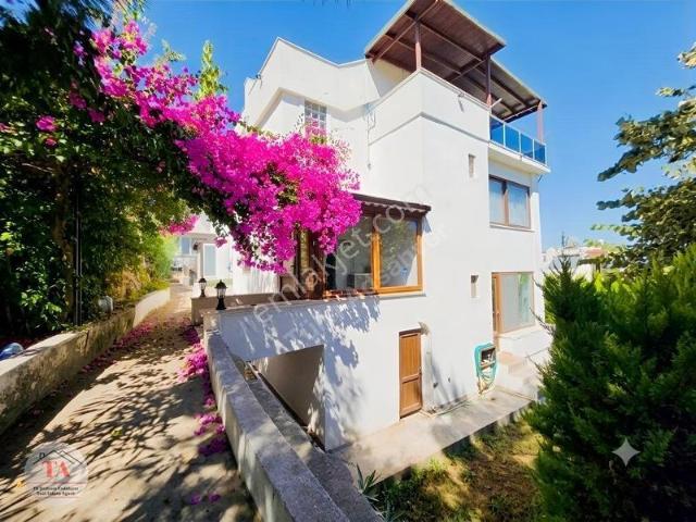 Bodrum, Muğla içerisinde satılık Villa