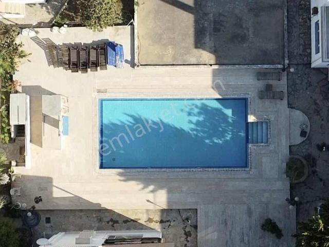 Eskiçeşme Mahallesi, Bodrum içerisinde satılık Villa