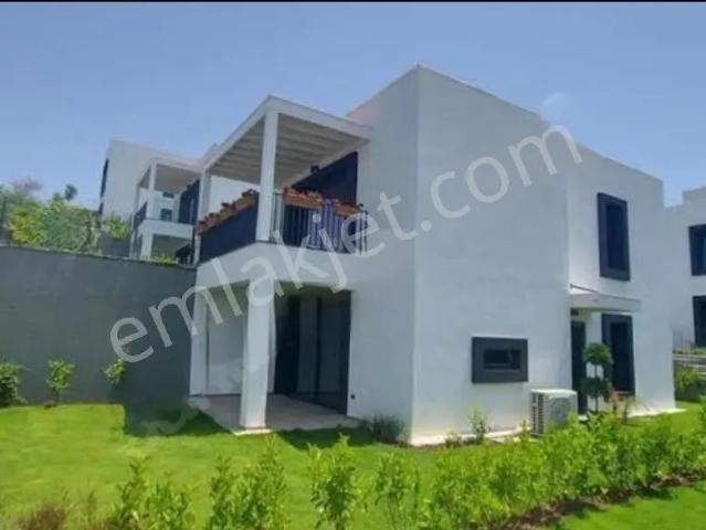 Yokuşbaşı, Bodrum içerisinde satılık mülk
