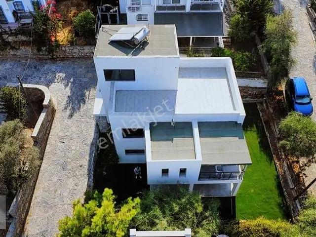 Torba, Bodrum içerisinde satılık Villa