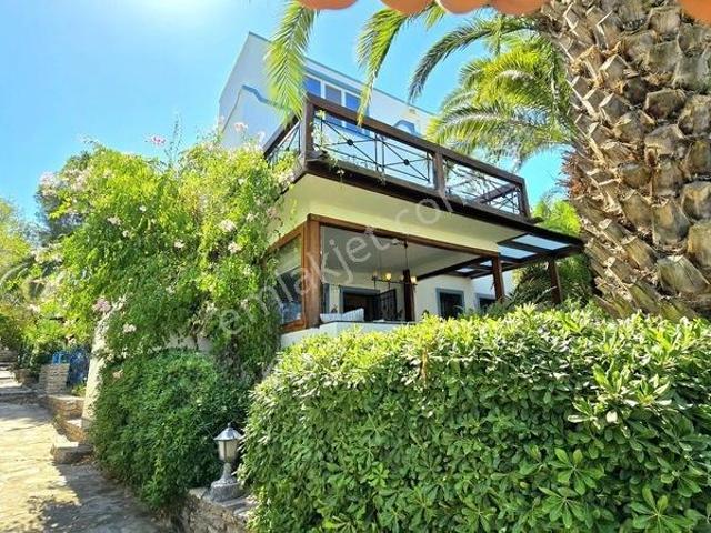 Torba, Bodrum içerisinde satılık Villa