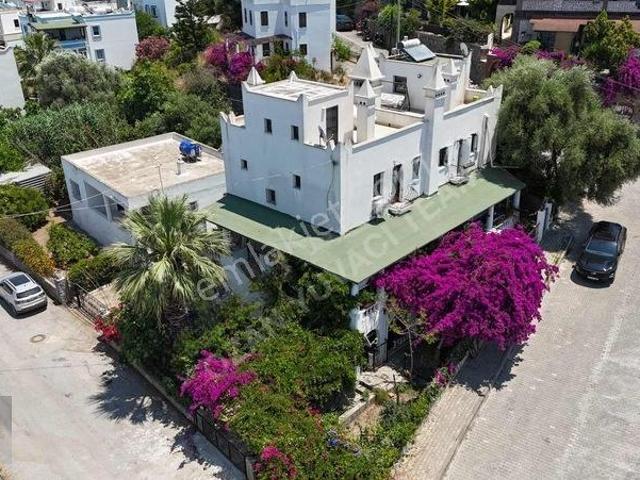 Bodrum, Muğla içerisinde satılık Villa