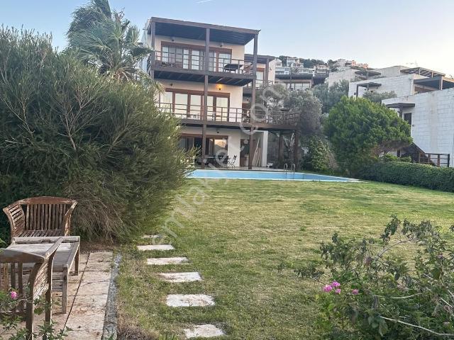 Bodrum, Muğla içerisinde kiralık Villa