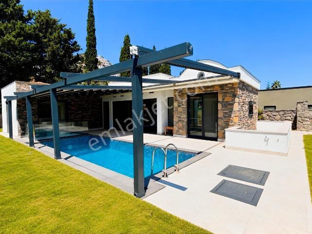Bodrum, Muğla içerisinde satılık Villa
