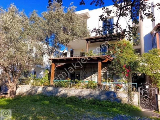 Cumhuriyet, Bodrum içerisinde kiralık mülk