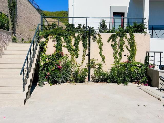 Cumhuriyet, Bodrum içerisinde kiralık mülk