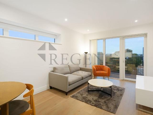 House for rent in London Borough of Ealing, Greater London