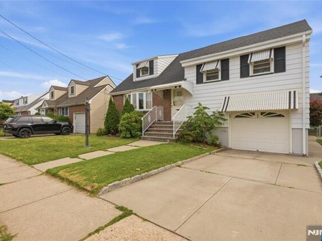House for sale in North Arlington, New Jersey