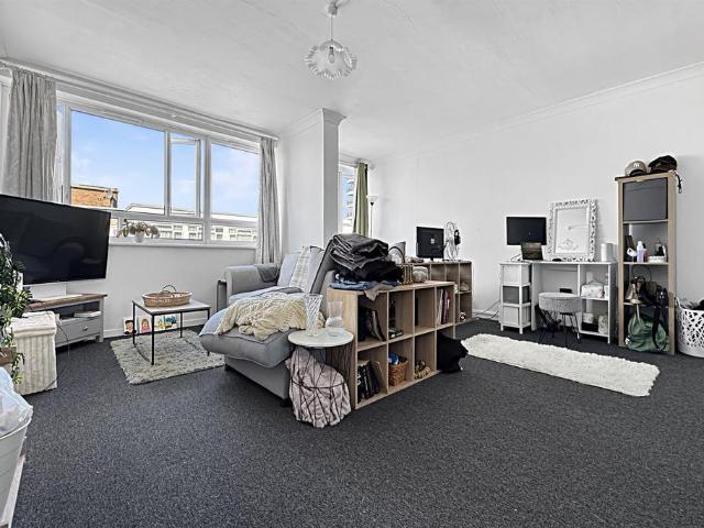 Apartment for rent in Clapham, West Sussex