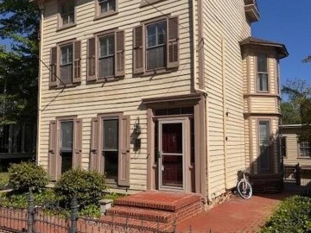 House for sale in Chesapeake City