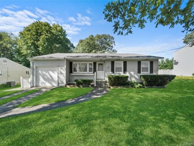 House for sale in Bohemia, New York