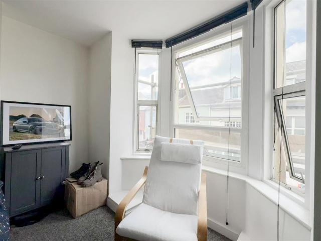 Apartment for rent in Silverhill, Guestling Green