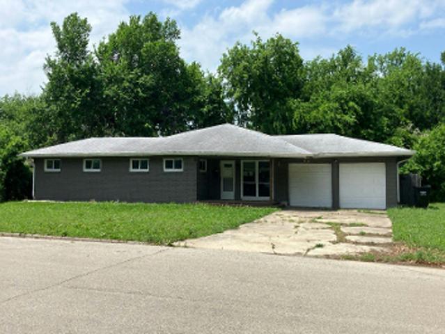 House for sale in Greenville, Hunt County