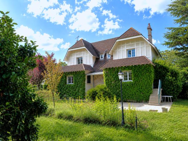 Château vente à Versailles, Bois-d'arcy