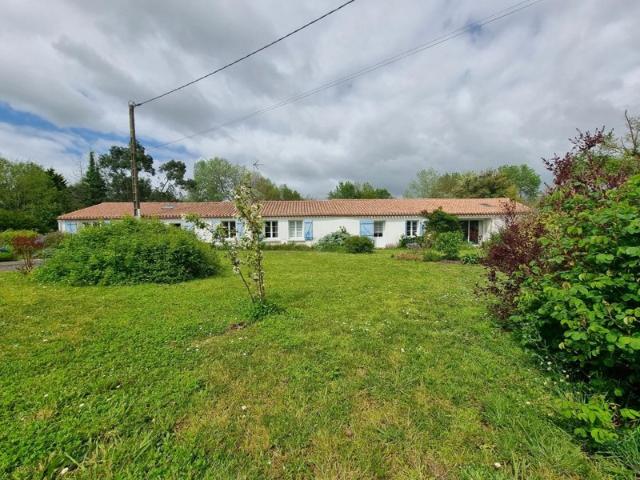 Maison vente à Les Sables-d'Olonne, Bois-de-céné
