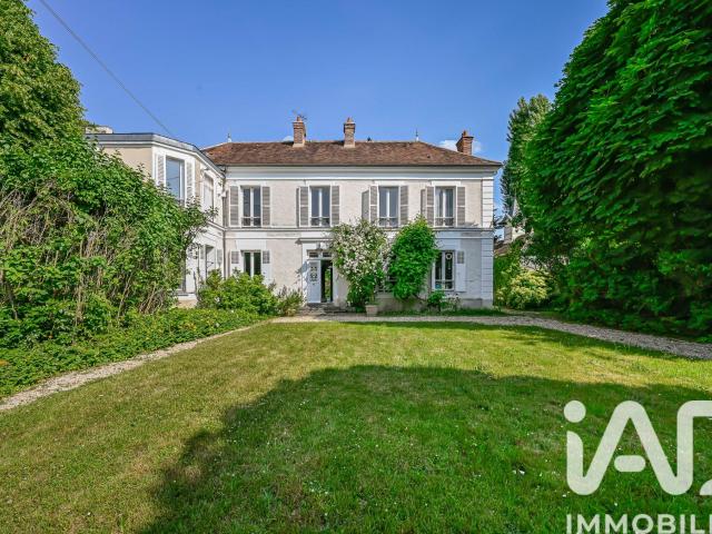 Maison vente à Fontainebleau, Bois-le-roi
